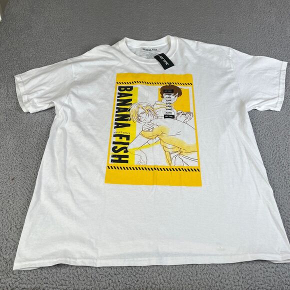 Hot Topic T-Shirt Mens XL White Banana Fish Graphic Tee - Picture 1 of 7